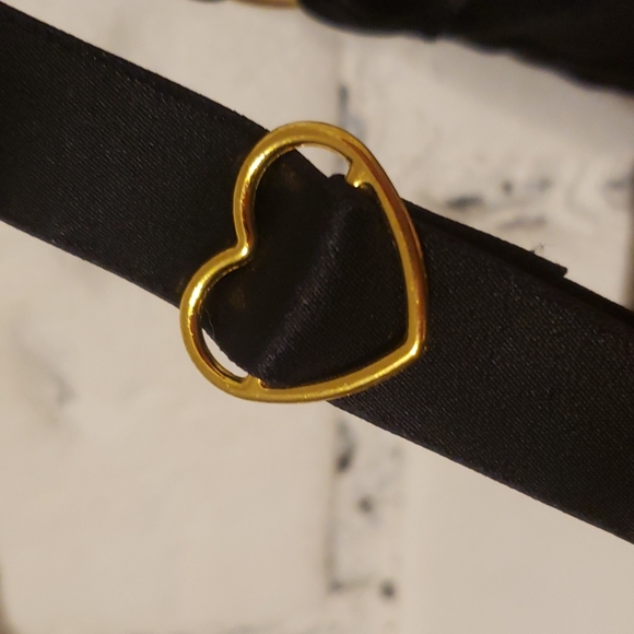 NWOT Rougette 34FF strappy black mesh bra with gold heart detail - Picture 3 of 5